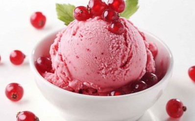 REDCURRENT YOGHURT ICE CREAM, 750ML GLACE YAOURT GROSEILLE, 750ML