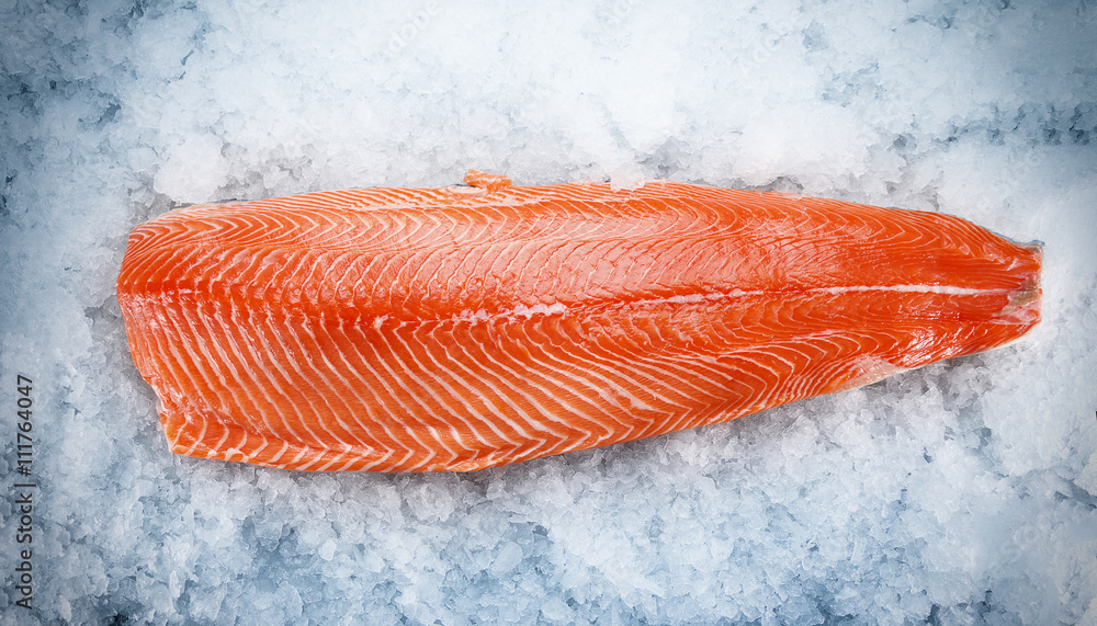 ORAKING SALMON FILET 1.5KG SAUMON ROYAL FILET "ORAKING" 1.5K