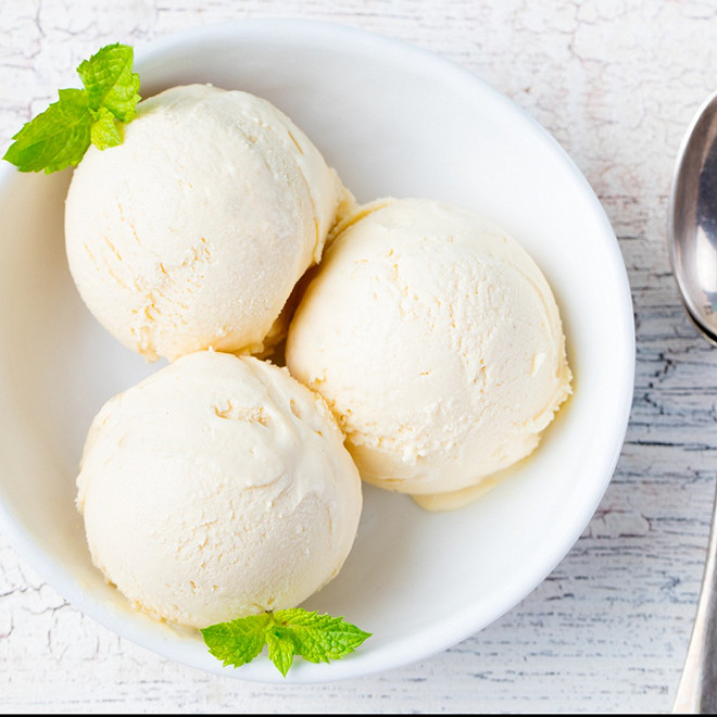 ALMOND MILK ICE CREAM - 750ML GLACE AU LAIT D'AMANDE - 750ML