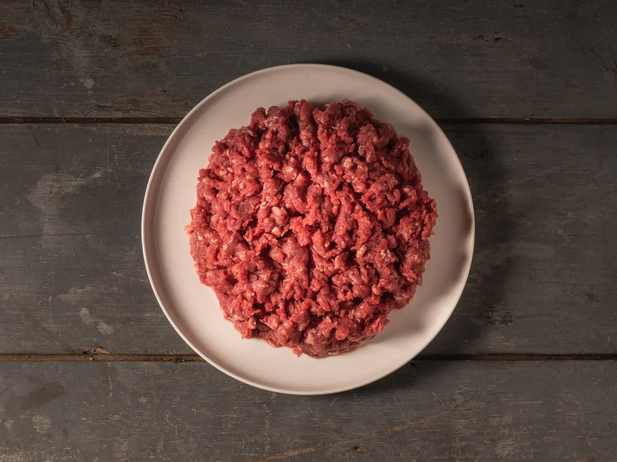 BEEF MINCED TARTARE -BOEUF HACHE