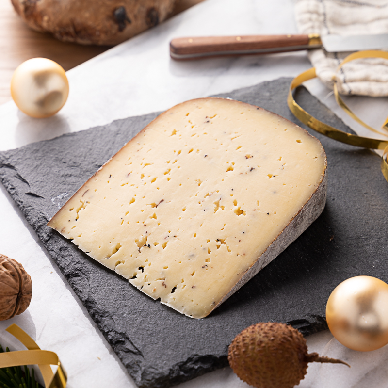 TOMME DU BERRY TRUFFLE 1 KG - TOMME DU BERRY TRUFFEE1 KG