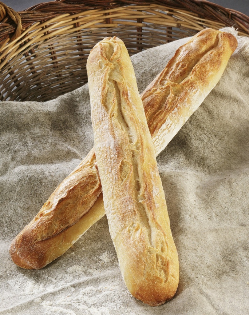 BAGUETTE CUITE 220GRX10 - BAGUETTE COOKED FROZEN 220GX10