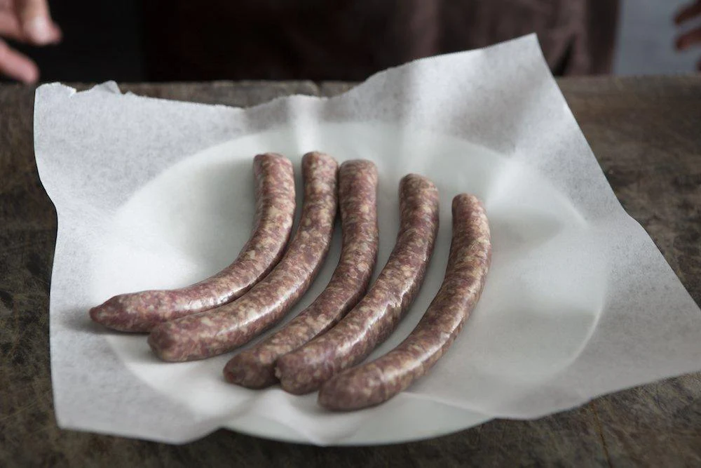 VEAL BASIL SAUSAGE -SAUCISSE DE VEAU AU BASILIC