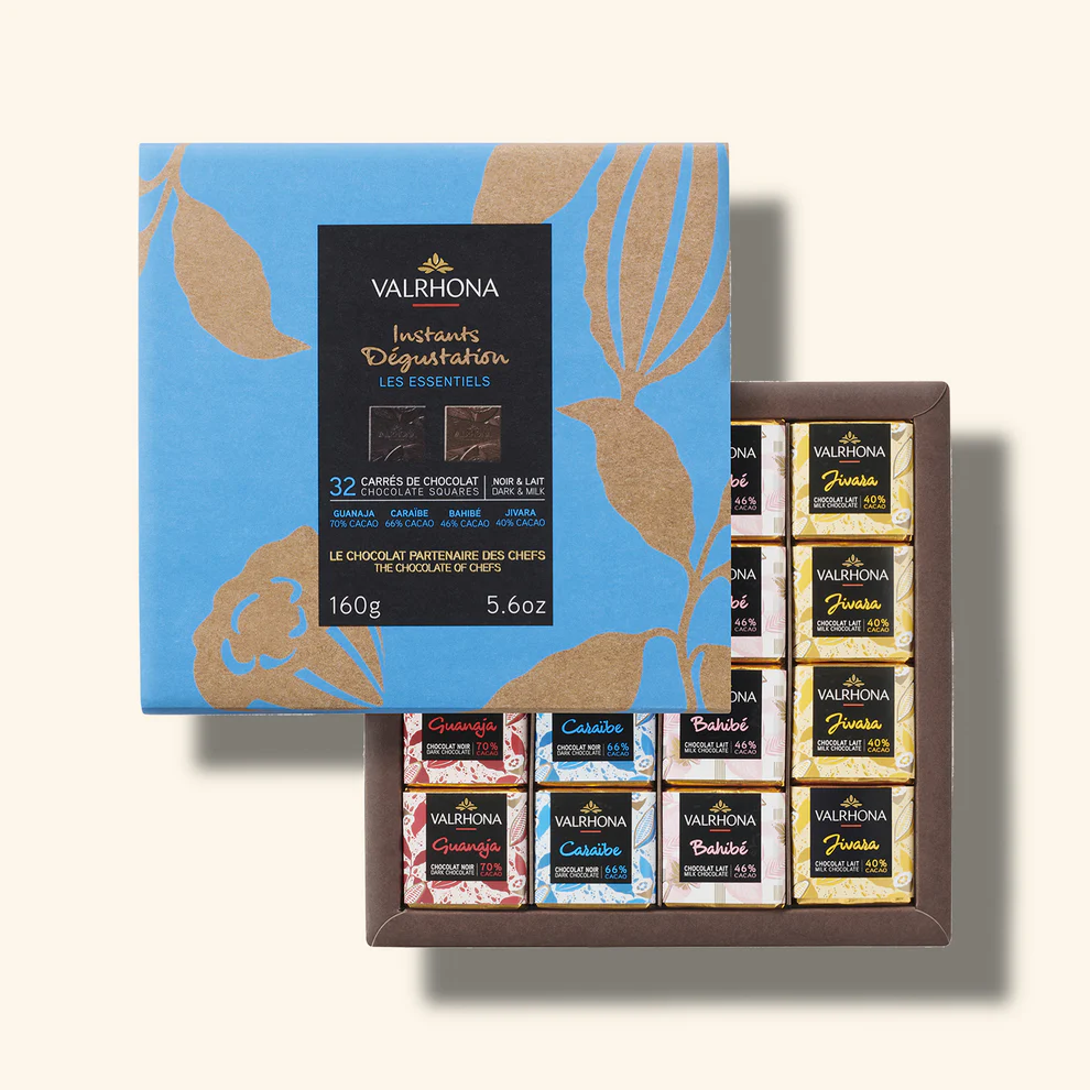 COFFRET 32 CARRES CHOCOLAT NOIR ET LAIT