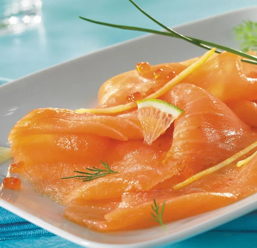 SLICED SMOKED SALMON FILLET, NORWAY - 1 KG FILET DE SAUMON DE L'ATLANTIQUE FUMÉ TRANCHÉ NORVÈGE - 1 KG