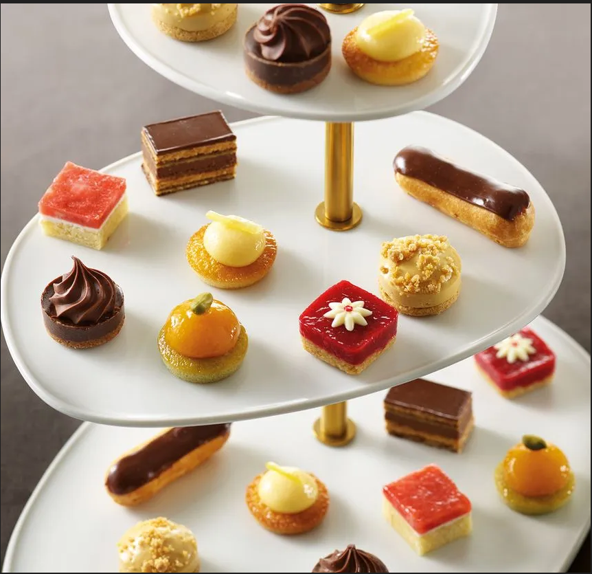 TRADITIONAL SWEET PETIT FOURS PLATTER-14.5GX48PCS PLATEAU DE PETITS FOURS SUCRÉS TRADITION-14.5GX48PCS 