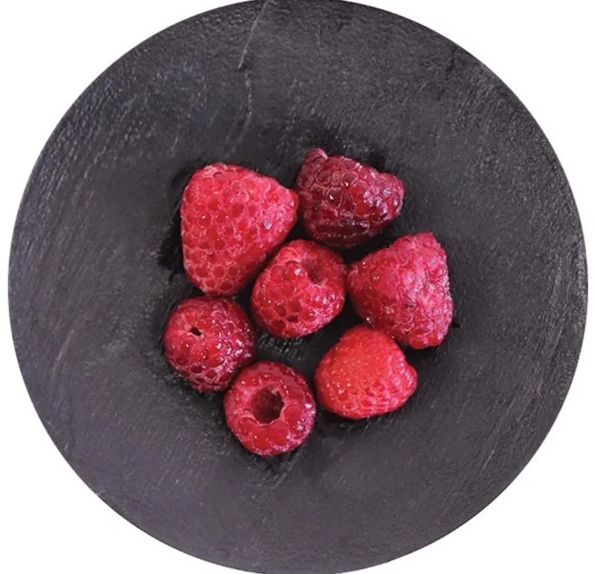 FROZEN RASPBERRIES - 1KG FRAMBOISES ENTIERES SURGELES - 1KG