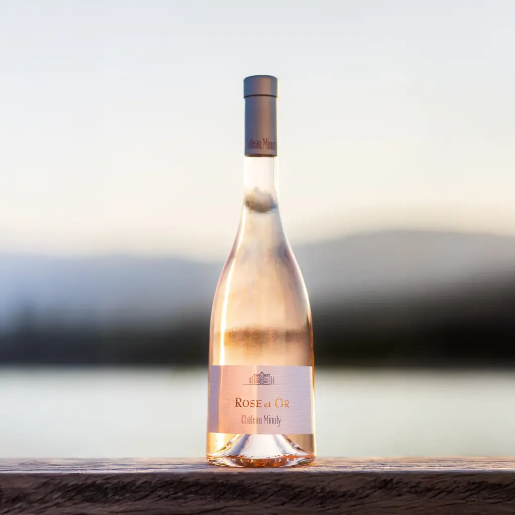 ROSÉ CHAMPAGNES MINUTY OR -75CL  CHAMPAGNES ROSÉ MINUTY OR -75CL